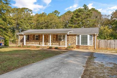 217 Gordon Drive, House other with 3 bedrooms, 2 bathrooms and null parking in Athens AL | Image 2