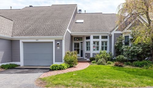 62-62 Hidden Bay Dr, Dartmouth, MA, 02748-3089 | Card Image
