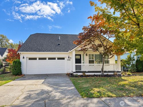2938 St Paul St, Bellingham, WA, 98226-3680 | Card Image