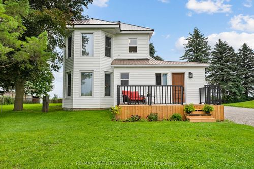 139 Rainbow Valley Dr, Smiths Falls, ON, K7A5B8 | Card Image