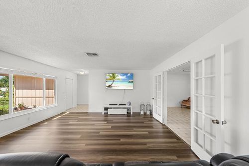 357 Nw Hogan St, Port St. Lucie, FL, 34983-8709 | Card Image