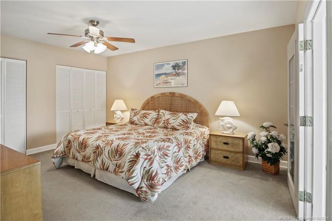 Extra large bedroom with ample storage | Image 17