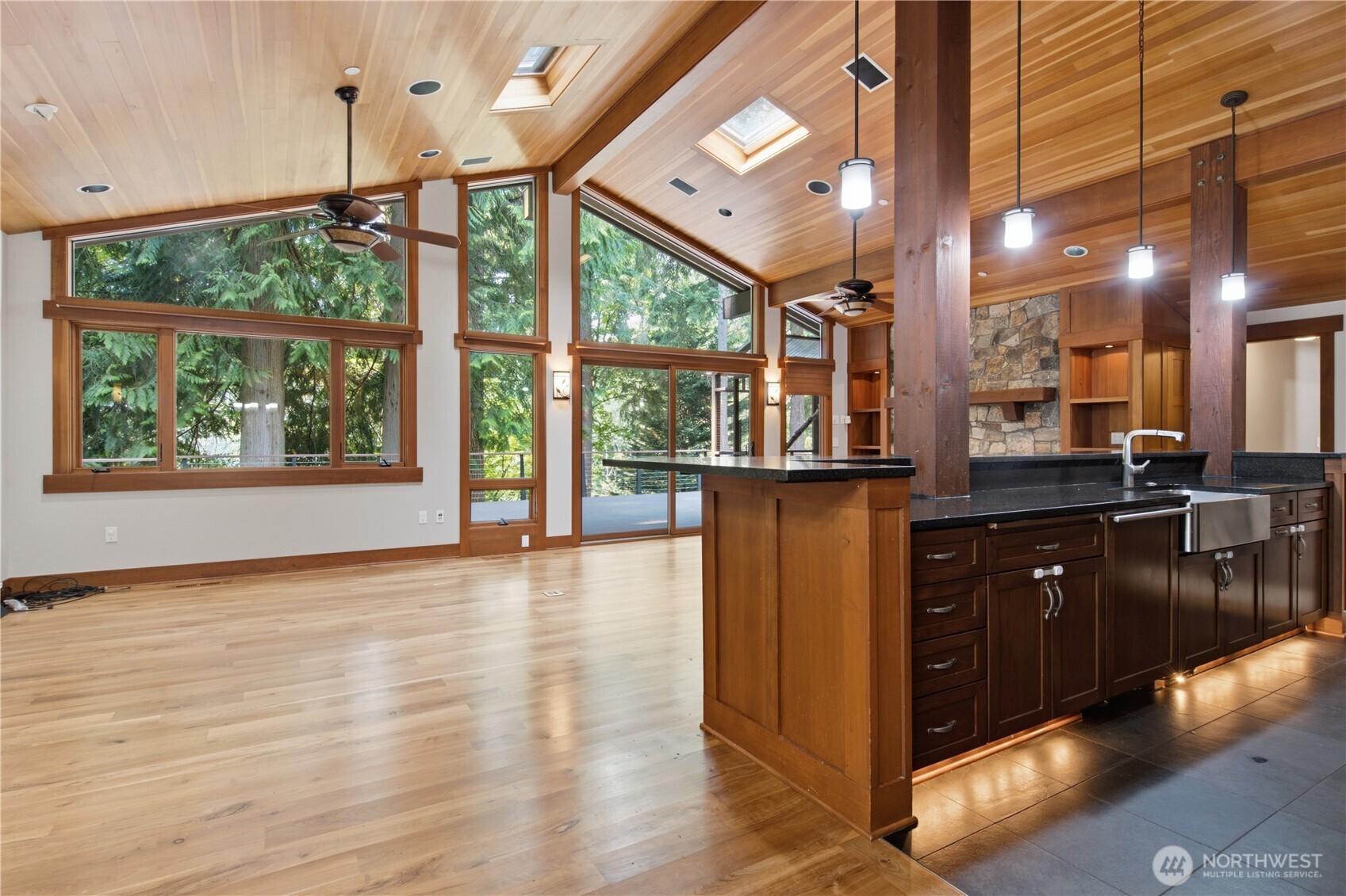 Residential Lease in Bellevue 3