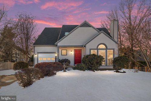 5 Rawlston Ct, STERLING, VA, 20165-6009 | Card Image