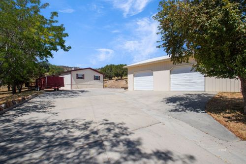 635 Spring Valley Pkwy, Spring Creek, NV, 89815-6638 | Card Image