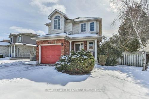 39 Bellrock Cres, London, ON, N5V4M6 | Card Image