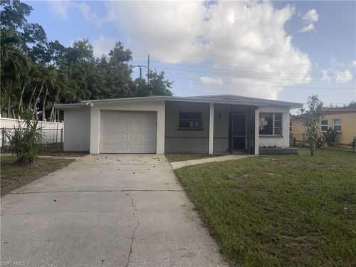3138 2nd St, FORT MYERS, FL, 33916-2014 | Card Image