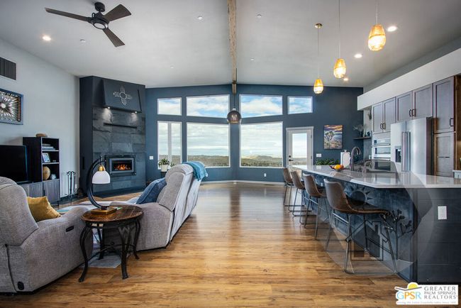 57795 Santa Barbara Dr, House other with 2 bedrooms, 2 bathrooms and 10 parking in Yucca Valley CA | Image 15