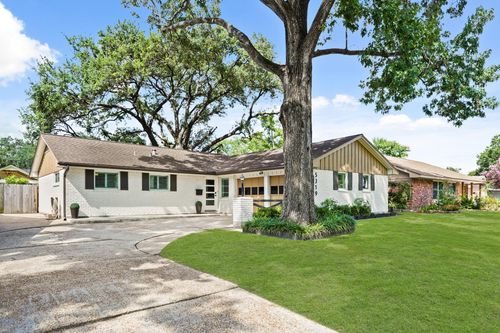 5319 Saxon Dr, Houston, TX, 77092-5544 | Card Image