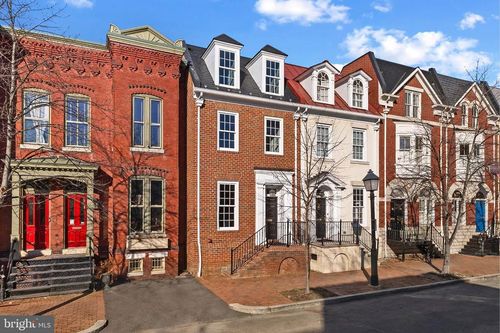 116 N Columbus St, ALEXANDRIA, VA, 22314-3038 | Card Image