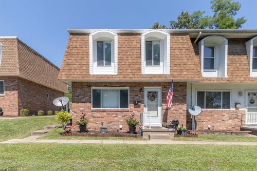 96 Pinewood Rd, Clarksburg, WV, 26301-4165 | Card Image