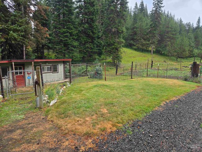 22848 Highway 11, House other with 3 bedrooms, 2 bathrooms and 4 parking in Weippe ID | Image 28