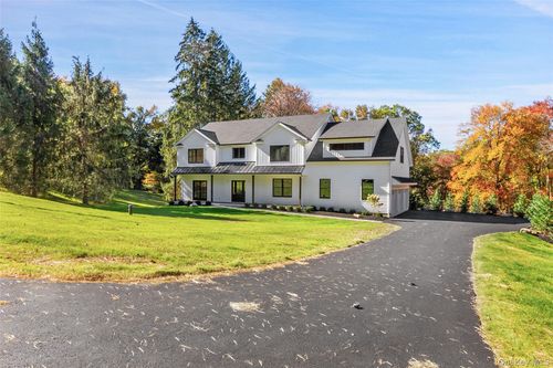 27 Sun Hill Rd, Katonah, NY, 10536-3301 | Card Image