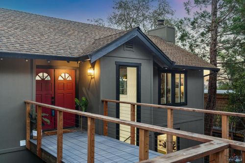 315 Grandview Ave, Novato, CA, 94945-3505 | Card Image