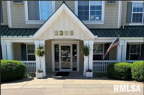 apt-209-2365 Tech Dr, Bettendorf, IA, 52722-3162 | Card Image