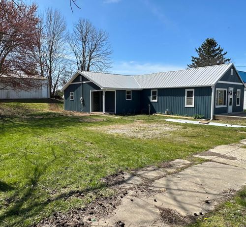 11950 Gay St, Adelphi, OH, 43101-2505 | Card Image