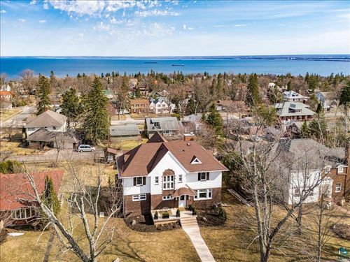 2622 E 7th St, Duluth, MN, 55812-1508 | Card Image