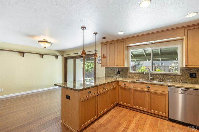 780 Hoen Ct, House other with 3 bedrooms, 2 bathrooms and 4 parking in Santa Rosa CA | Image 7