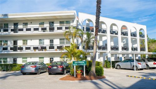 apt-102-100 El Camino Dr, Winter Haven, FL, 33884-1607 | Card Image