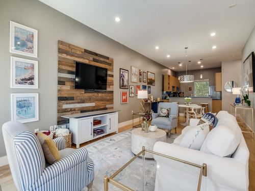 7-4111 Newton Ave, Dallas, TX, 75219-3180 | Card Image