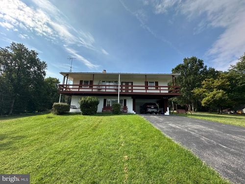 18717 Mount Lock Hill Rd, SHARPSBURG, MD, 21782-2034 | Card Image