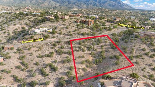 7 Canoncito Rd, Placitas, NM, 87043-9119 | Card Image