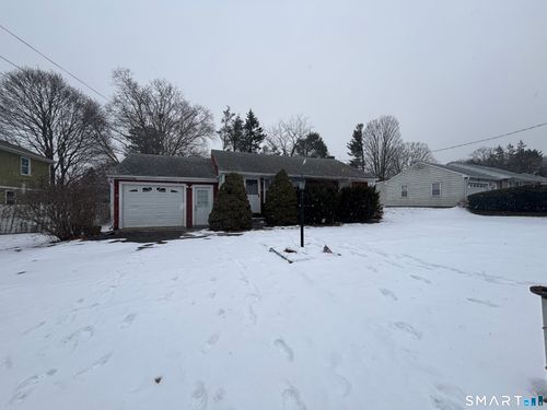 65 Brooklawn Dr, Meriden, CT, 06450-7033 | Card Image