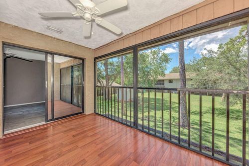 40b-5645 Summer Side Ln, SARASOTA, FL, 34231-8304 | Card Image