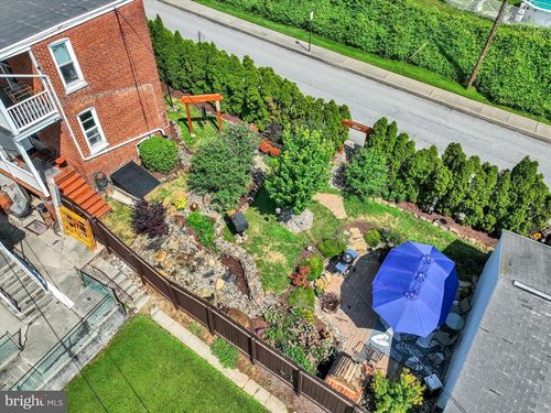 29 N East St, SPRING GROVE, PA, 17362-1209 | Card Image