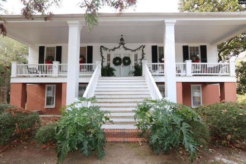 1811 Lyttleton St, Camden, SC, 29020-2711 | Card Image