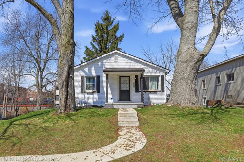 1284 Atkinson Ave, Bloomfield Hills, MI, 48302-0003 | Card Image