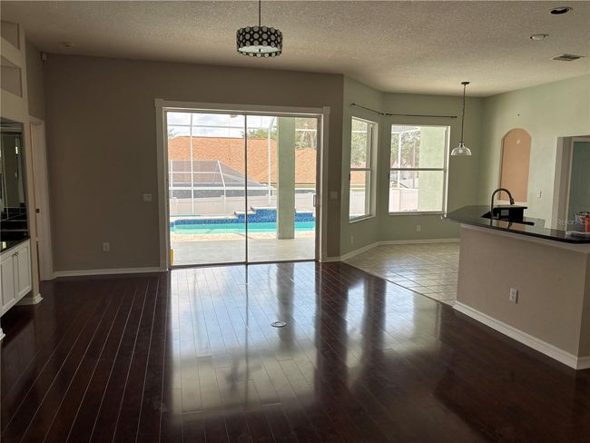 4512 River Overlook Dr, House other with 5 bedrooms, 3 bathrooms and null parking in Valrico FL | Image 5