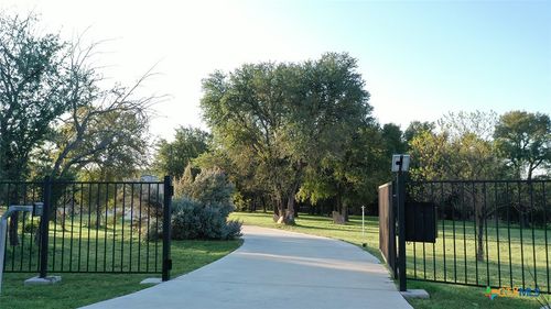 299 White Oak Dr, Killeen, TX, 76549-3380 | Card Image