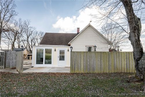 5735 Elizabeth New Middletown Rd Se, Elizabeth, IN, 47117-7659 | Card Image