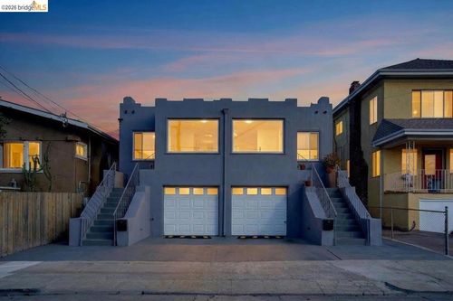 1070 Aileen St, Oakland, CA, 94608-2742 | Card Image