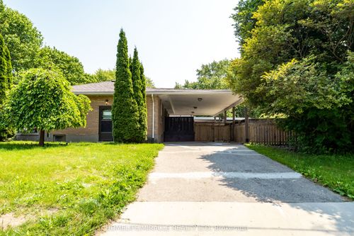 84 Dunvegan Dr, Chatham, ON, N7M5A2 | Card Image