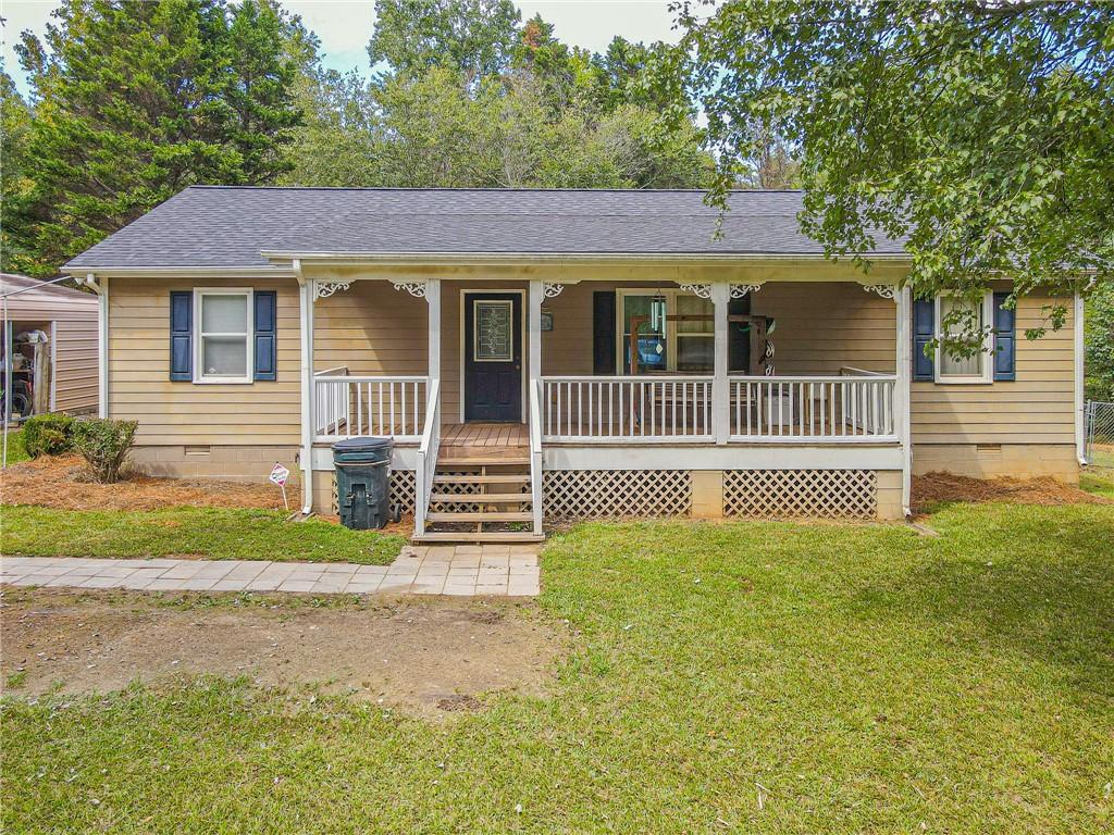 Woods Bridge Rd, Commerce, GA 30529