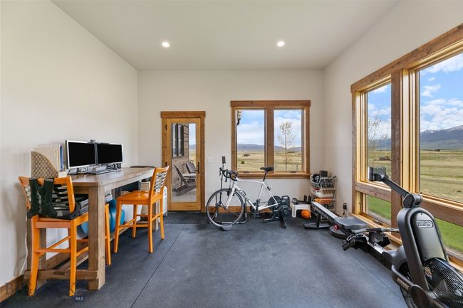 excercise room | Image 49