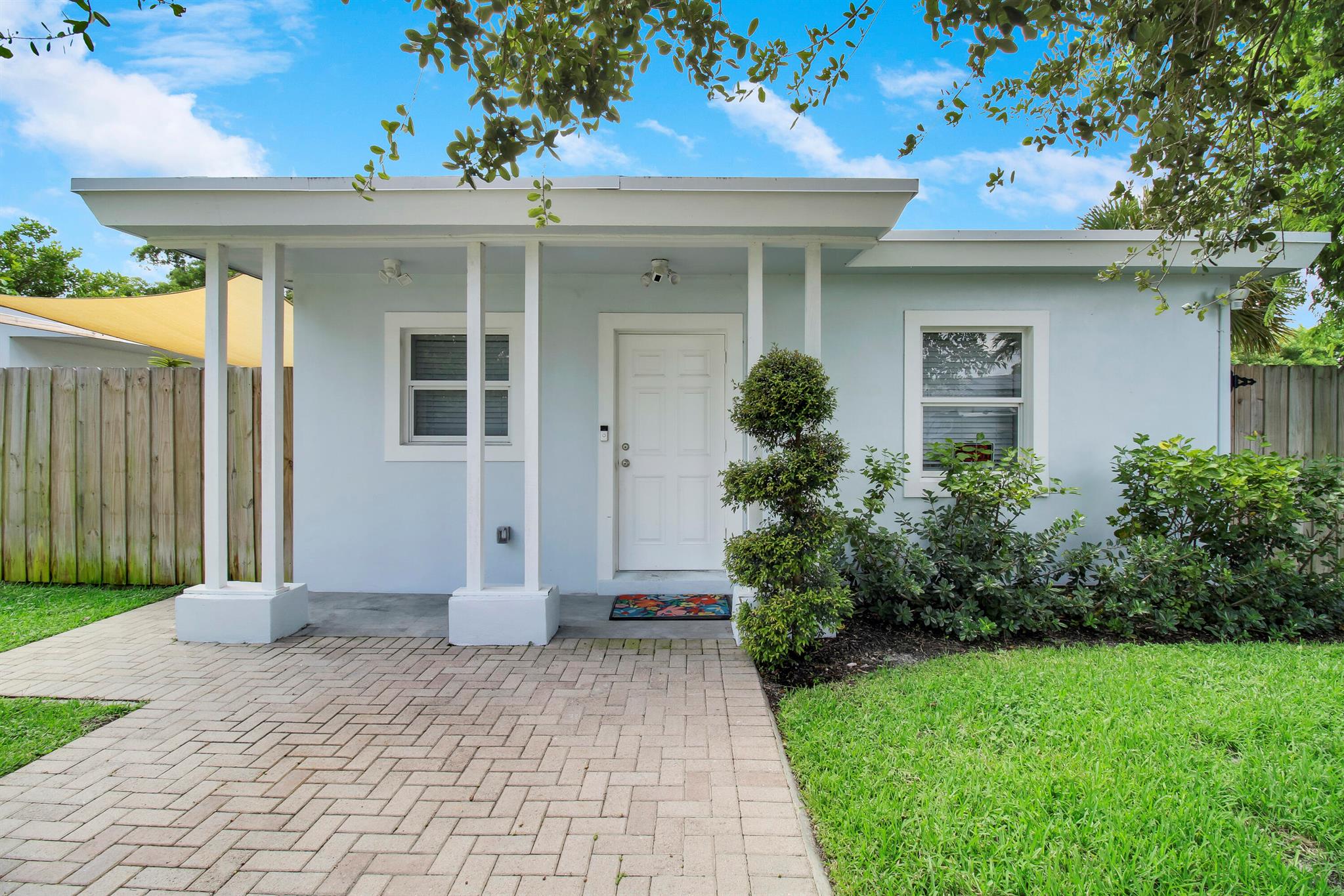 Nelson Dr, West Palm Beach, FL 33406