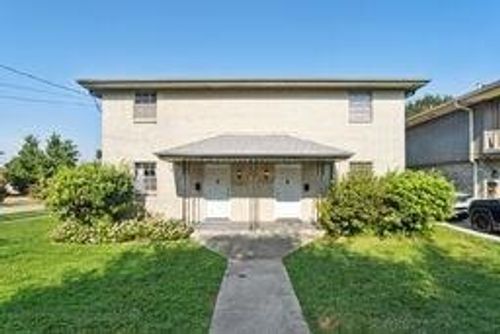2900 Lexington Dr, Metairie, LA, 70002-7028 | Card Image