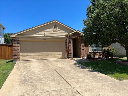 208 Lakefront Dr, Wylie, TX, 75098-7470 | Card Image