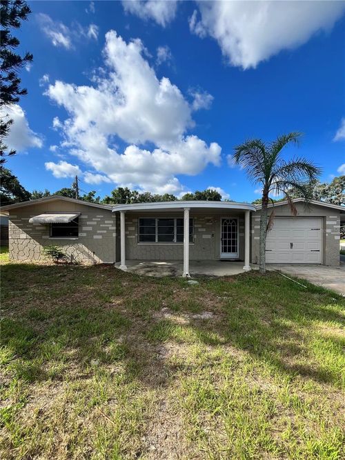 4144 Kibler Ln, HOLIDAY, FL, 34691-5465 | Card Image