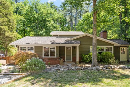 123 Windsor Cir, Chapel Hill, NC, 27516-1208 | Card Image