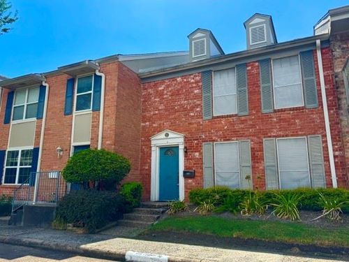1605 W Sam Houston Parkway S, Houston, TX, 77042 | Card Image