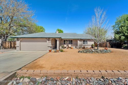 5089 N Village Dr, Prescott Valley, AZ, 86314-4340 | Card Image