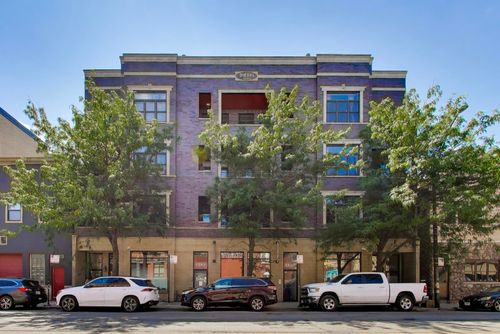 2-1353 W Grand Ave, Chicago, IL, 60642-6441 | Card Image