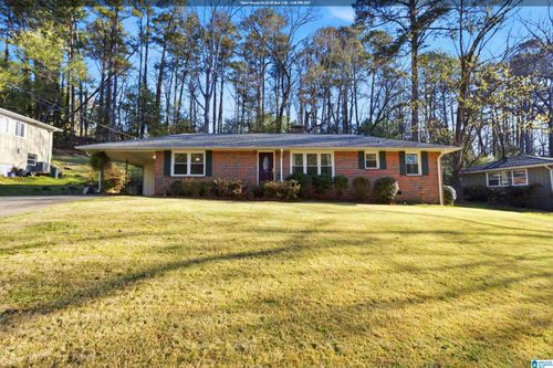 3360 Valley Park Dr, Vestavia, AL, 35243-5023 | Card Image