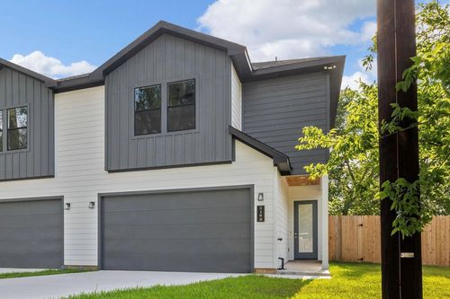 b-518 Clinton St, Conroe, TX, 77301-5069 | Card Image