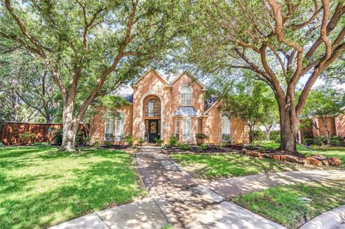 4560 Emerson Dr, Plano, TX, 75093-7225 | Card Image