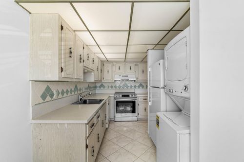 202-2835 Sw 13th St, Delray Beach, FL, 33445-5807 | Card Image